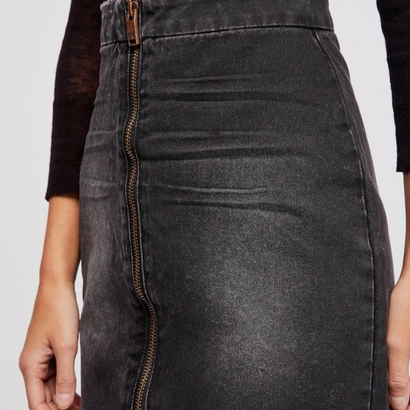 NWT One Teaspoon Vixen High Waist Mini Skirt, Black, W23 RRP $128 - WORN RAVEN - Picture 3 of 7